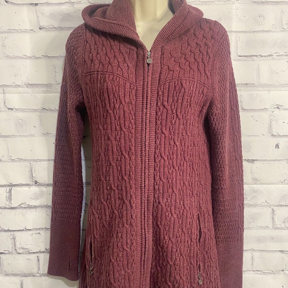 Athleta Hooded Ribbed Sweater Mulberry Small, double zipper VGC hooded.
